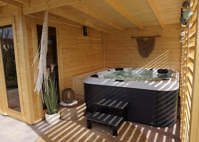 Tinyhaushotel - Campingpark 호텔