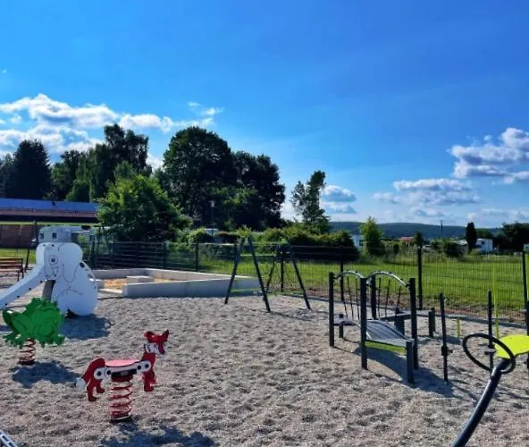 Tinyhaushotel - Campingpark * 나프부르크