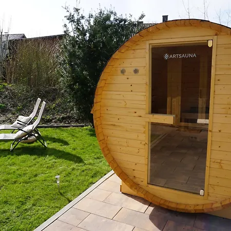 Tinyhaushotel - Campingpark * 나프부르크